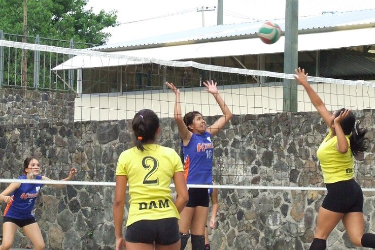 Unidad Deportiva Cuernavaca del IMSS en Plan de Ayala, donde se han dispuesto las diferentes canchas para que cada una de las sextetas protagonistas se alisten para ir en pos de alcanzar el triunfo y seguir su camino hacia la pelea por un lugar en la lucha final