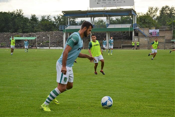 El conjunto morelense, bajo el mando del Alberto Clark, paga la visita que los Cementeros hicieron al Estadios Agustín “Coruco” Díaz, en donde perdió 2-3, siendo un duelo bastante atractivo por el espectáculo que ofrecieron en la cancha y por ello el número de goles