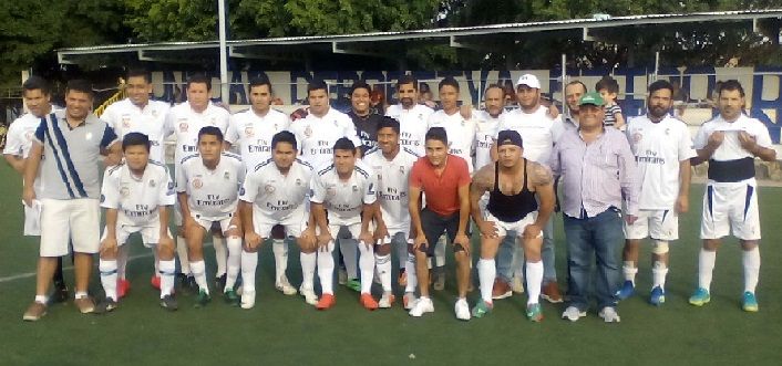 Se contó con la participación de 12 equipos de gran nivel futbolístico, como son LALA, TECNOS, DICSA, Unipak1, Unipak 2, Abogados Laboralistas, Las Estacas, Cervecería Corona, SINCA y Aji, entre otros, que poco a poco fueron se fueron eliminando mientras avanzaba el torneo