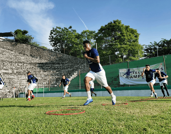 Los azucareros morelenses luego de la goleada que le propinaron a los Cementero del Cruz Azul viajarán más motivados a este tercer compromiso de preparación