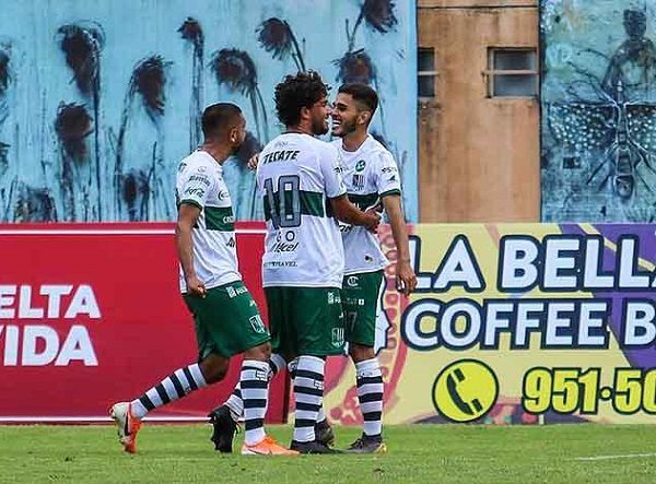 Al minuto 3 de tiempo corrido, el central, Edgar Morales, marcó mano en el área, la posibilidad de abrir el marcador la tenían los locales. Desde los once pasos, Adrián Marín la intentó a lo ‘Panenka’, le pegó muy abajo al balón y este pasó por arriba del larguero. Seguíamos sin goles en el encuentro