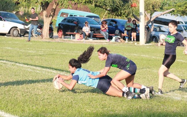 El entrenador José Abraham Castro destacó que los diferentes equipos morelenses siguen entrenando a todo vapor a fin de afinar todas sus líneas y conformar equipos que estén peleando jornada tras jornada ante los rivales de mayor jerarquía que se encontraran durante la competencia que no será del nada sencilla dada la calidad y experiencia de los rivales que se integran en los diferentes grupos de competencia