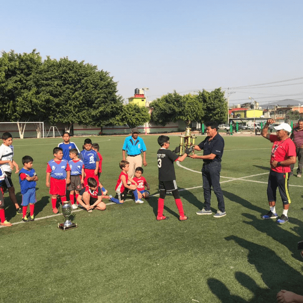 Octavio Jiménez, presidente de la Liga de Futbol Infantil y Juvenil Ricardo Calderón, destacó nuevamente la entrega, entusiasmo y la garra de cada uno de los equipos participantes para lograr sus mejores actuaciones en la cancha para alcanzar el objetivo final de sumar un titulo más a sus vitrinas