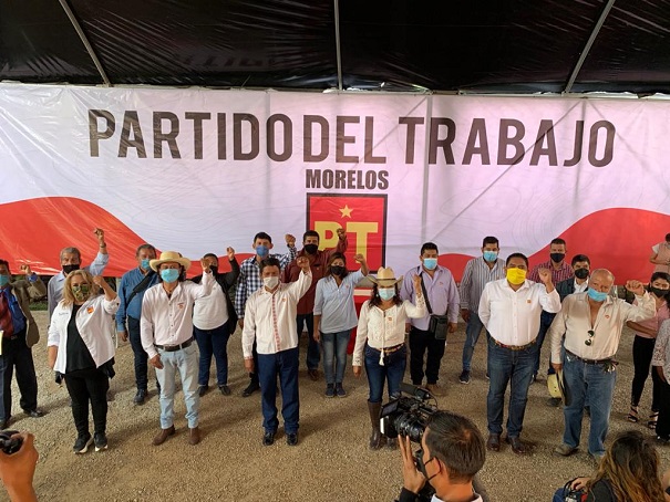 Al hacer uso de la palabra el Coordinador del “Frente de Lucha Campesina Morelense Emiliano Zapata”, Fernando Zavala Galindo, manifestó que la inclusión de este sector rural al Partido del Trabajo tiene como finalidad